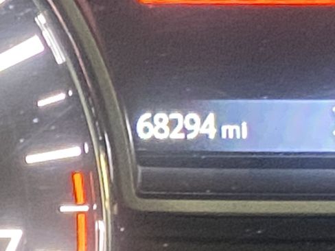 Used 2018 Nissan Pathfinder SV image 27