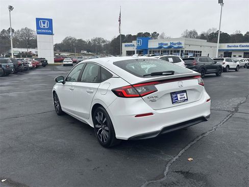 Certified 2022 Honda Civic EX-L image 24