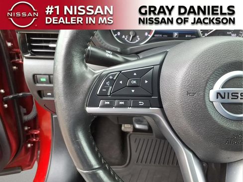 Used 2022 Nissan Sentra SV w/ All-Weather Package FWD image 13