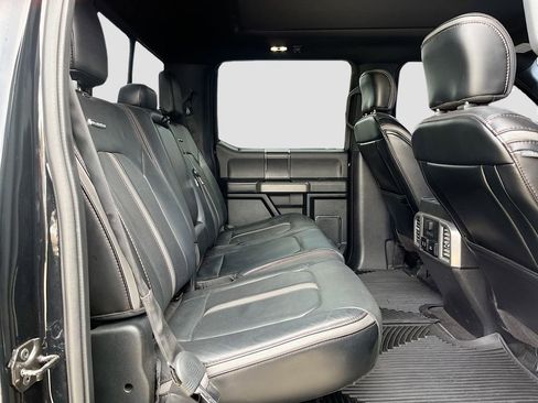 Used 2018 Ford F150 Platinum w/ Equipment Group 701A Luxury image 29