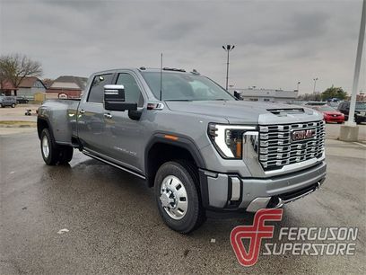 New 2026 GMC Sierra 3500 Denali w/ Denali Reserve Package