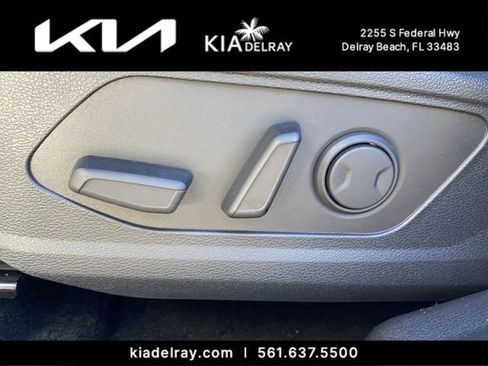 New 2026 Kia Sportage EX image 19
