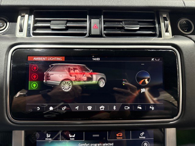 Used 2020 Land Rover Range Rover HSE AWD/4WD image 30