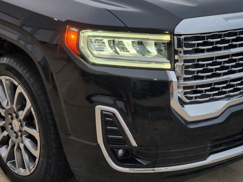 Used 2023 GMC Acadia Denali image 7