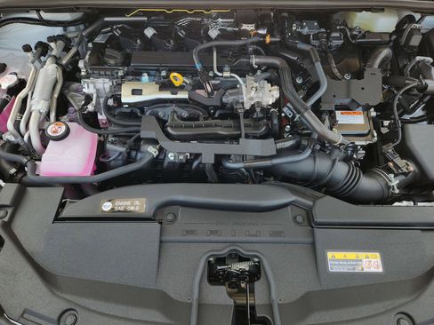 New 2026 Toyota Prius Plug-In Hybrid FWD image 22