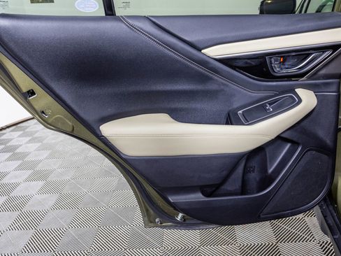 Used 2020 Subaru Outback Limited image 42