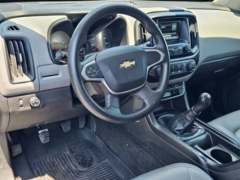 Used 2015 Chevrolet Colorado W/T w/ WT Convenience Package RWD image 29