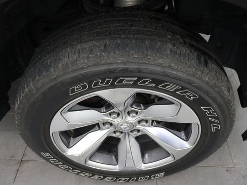 Used 2022 RAM 1500 Limited AWD/4WD image 3