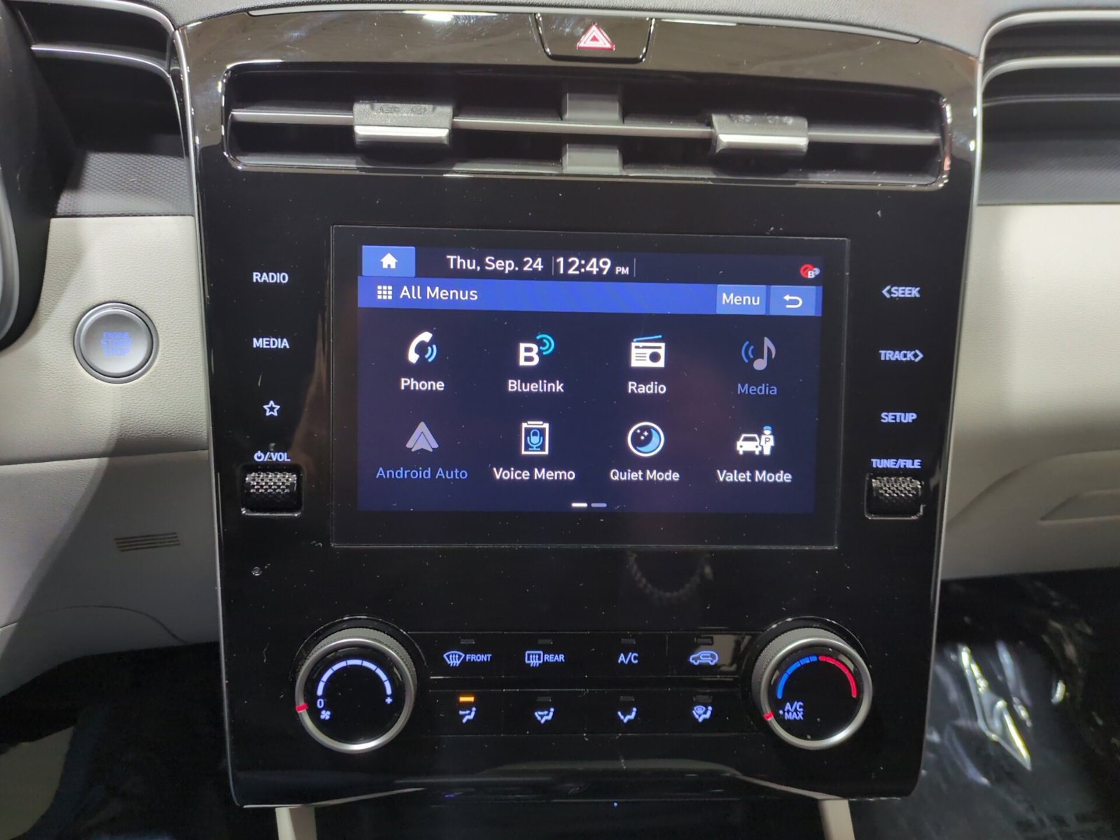 Certified 2023 Hyundai Tucson SEL AWD/4WD image 24