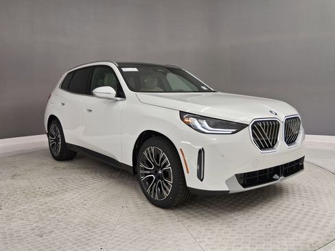 New 2026 BMW X3 xDrive30 w/ Convenience Package image 5