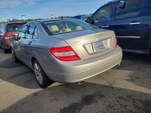 Used 2008 Mercedes-Benz C 300 Luxury image 4