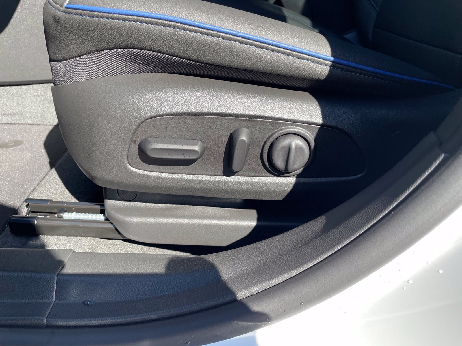 New 2026 Buick Envista Sport Touring w/ Convenience I Package FWD image 14