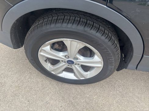 Used 2016 Ford Escape SE AWD/4WD image 11