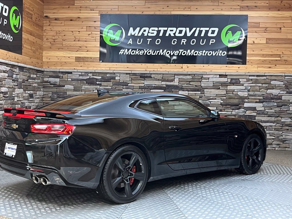 Used 2016 Chevrolet Camaro SS RWD image 24