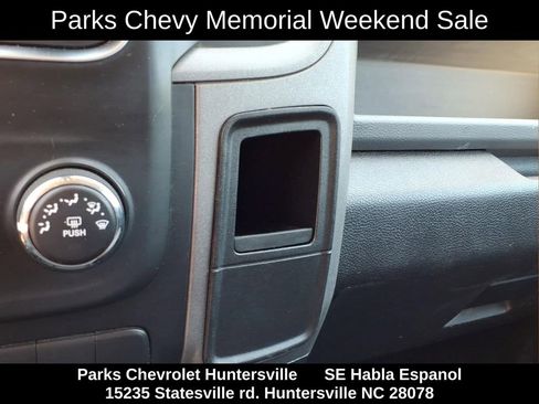 Used 2016 RAM 1500 Express w/ Black Ram 1500 Express Group AWD/4WD image 8