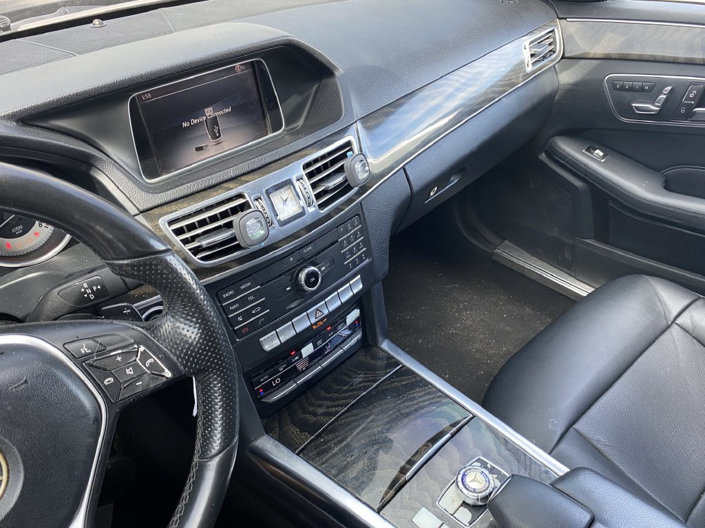 Used 2016 Mercedes-Benz E 350 Sedan image 4