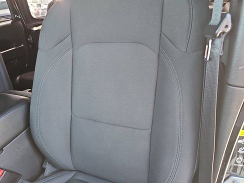 Used 2022 Jeep Wrangler Unlimited Sport AWD/4WD image 15