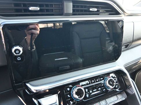 New 2026 GMC Sierra 3500 Denali w/ Denali Reserve Package image 20