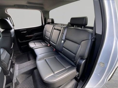 Used 2018 GMC Sierra 1500 SLT AWD/4WD image 16