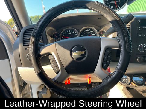 Used 2010 Chevrolet Silverado 1500 LT w/ Power Pack Plus image 16