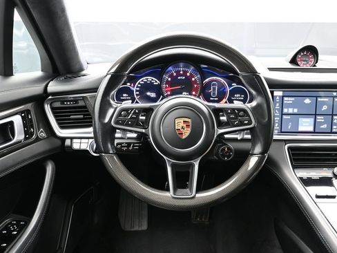 Certified 2019 Porsche Panamera GTS w/ Premium Package Plus AWD/4WD image 20