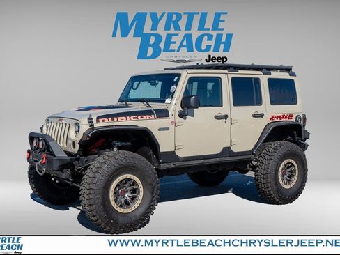 Used 2017 Jeep Wrangler Unlimited Rubicon image 2