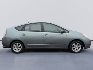 Used 2005 Toyota Prius video 2