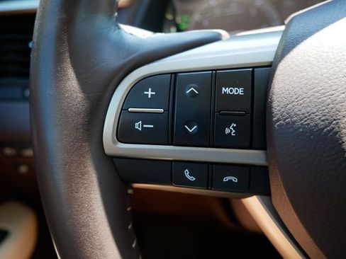 Used 2017 Lexus RX 350 AWD w/ Premium Package image 17