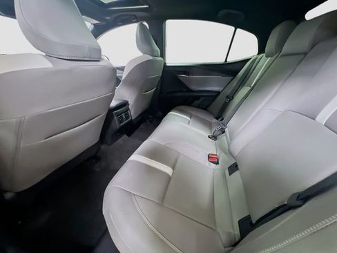 Used 2025 Toyota Camry SE w/ Convenience Package AWD/4WD image 25