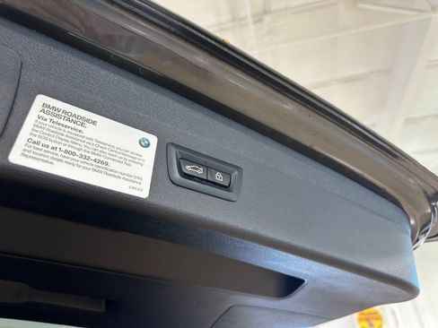 Used 2022 BMW X1 sDrive28i w/ Convenience Package FWD image 44