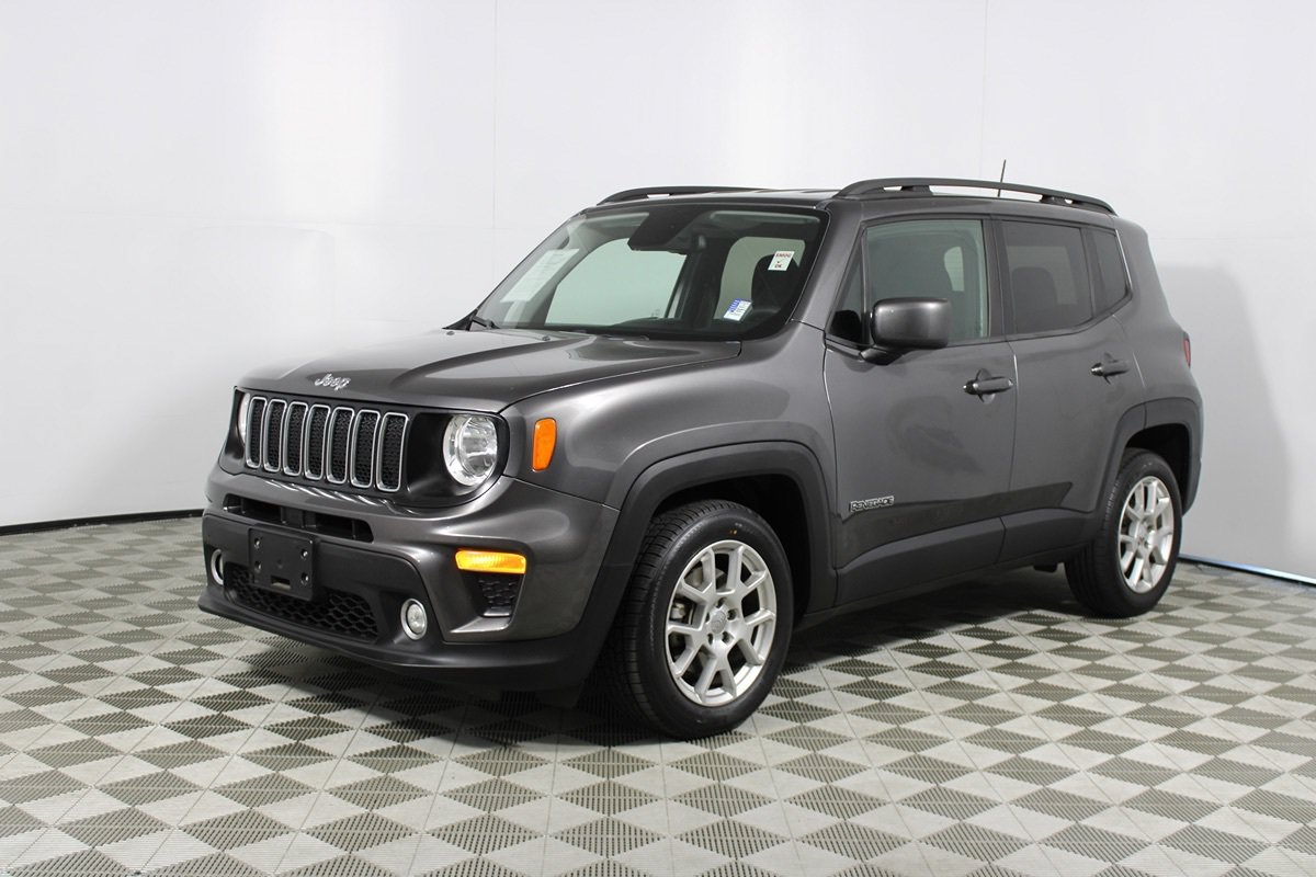 Used 2019 Jeep Renegade Latitude w/ Popular Equipment Group FWD image 19