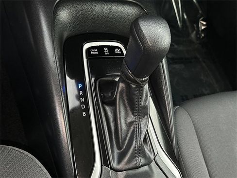 Certified 2024 Toyota Corolla LE image 22