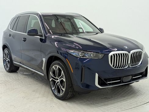 Used 2026 BMW X5 xDrive40i w/ Premium Package AWD/4WD image 7
