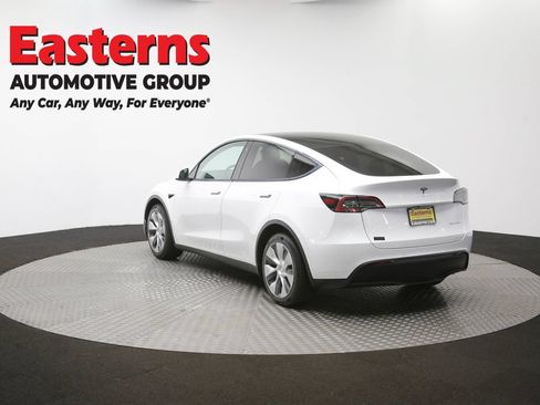 Used 2021 Tesla Model Y Long Range AWD/4WD image 59