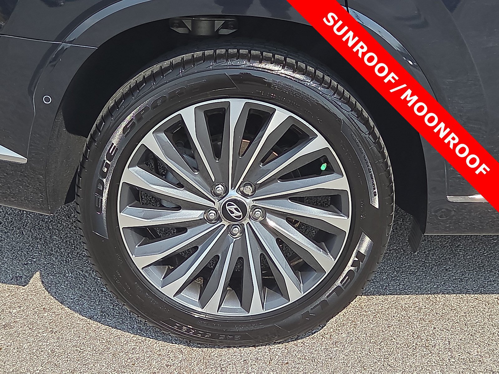 Used 2024 Hyundai Palisade Calligraphy FWD image 7
