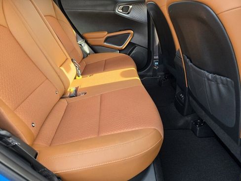 Certified 2025 Kia Soul EX FWD image 15