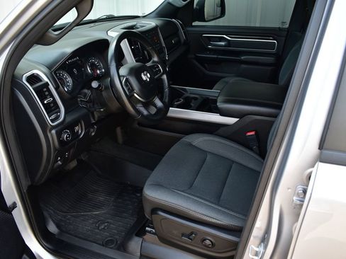 Used 2022 RAM 1500 Big Horn AWD/4WD image 18