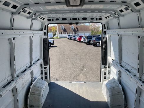 Used 2023 RAM ProMaster 2500 FWD image 29