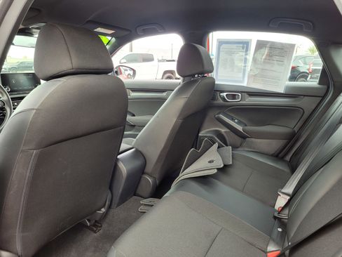 Used 2025 Honda Civic Sport image 13
