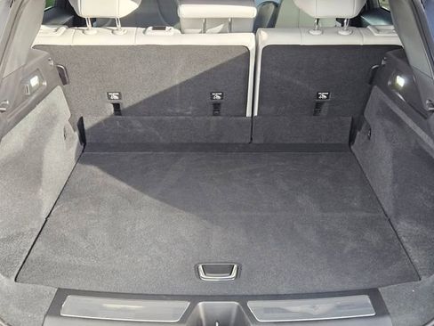 Certified 2024 Cadillac Lyriq Luxury image 30