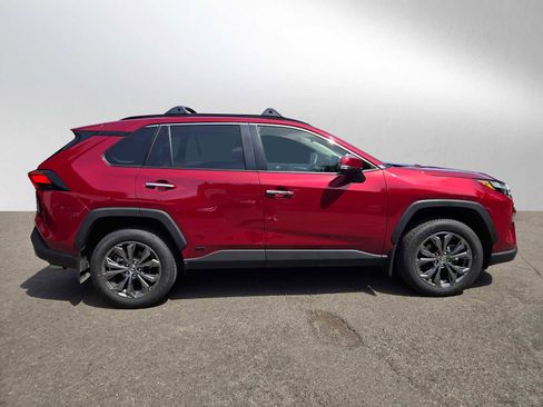 Used 2025 Toyota RAV4 Limited w/ Weather Package AWD/4WD image 2