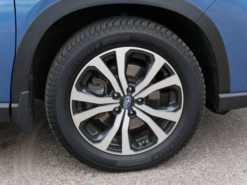 Used 2022 Subaru Forester Limited AWD/4WD image 15