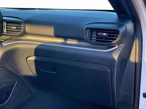 Used 2020 Ford Explorer XLT image 16