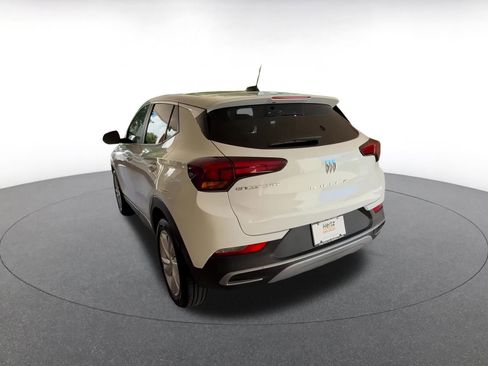 Used 2025 Buick Encore GX Preferred image 11