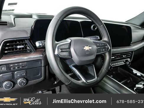 Certified 2025 Chevrolet Tahoe LT RWD image 4