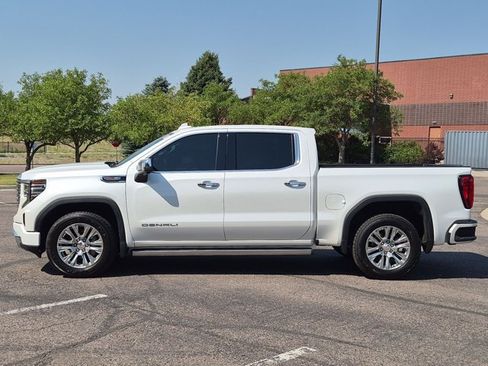 Used 2022 GMC Sierra 1500 Denali w/ Technology Package AWD/4WD image 8