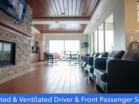 Used 2021 GMC Acadia Denali w/ Denali Ultimate Package image 36