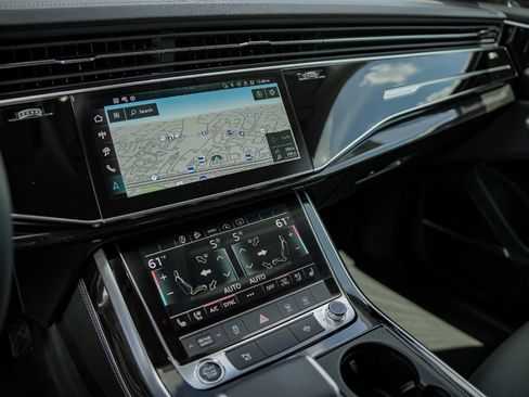 Certified 2024 Audi Q8 Premium Plus w/ Premium Plus Package image 18