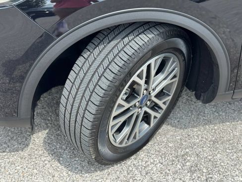 Used 2020 Ford Escape SEL FWD image 40