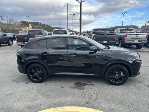 New 2024 Dodge Hornet R/T Plus w/ R/T Blacktop Package image 6